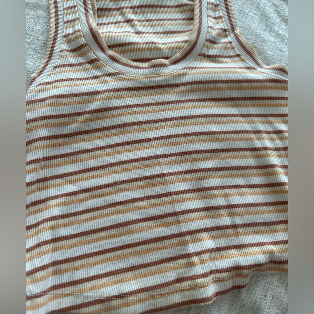 Abercrombie Racerback Tank - Picture 4 of 4